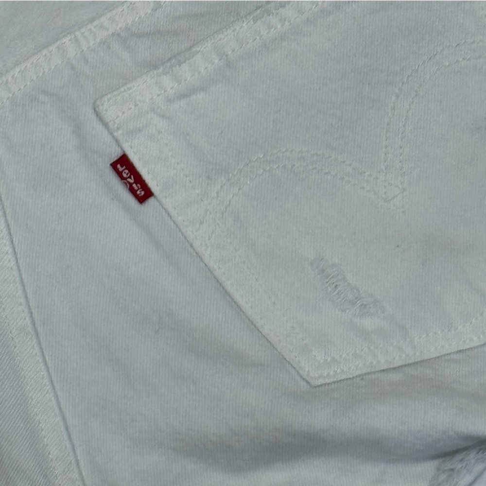 Levi’s 501 White Denim Shorts – Size 30 - Picture 8 of 11